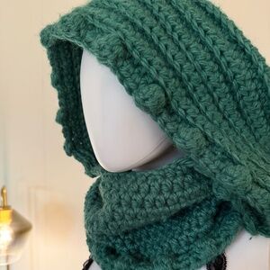 Green Extra Large Hood Shawl Handmade Dragon Fairy Forest Wood Sprite Chic